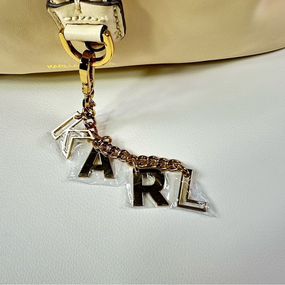 NEW Karl Lagerfeld Cream Desiree Leather Shoulder Crossbody Drawstring Bag - Picture 13 of 16